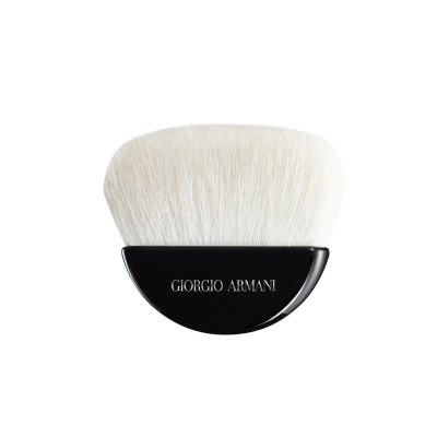 1 - Giorgio Armani Cosmetics Sculpting Powder Brush