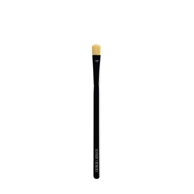 1 - Giorgio Armani Cosmetics Consealer Brush