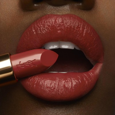 1 - Yves Saint Laurent Rouge Pur Couture 153 Chili Provocation