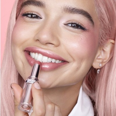 1 - L’Oréal Paris Glow Paradise Balm-in-Lipstick 642 Beige Eden