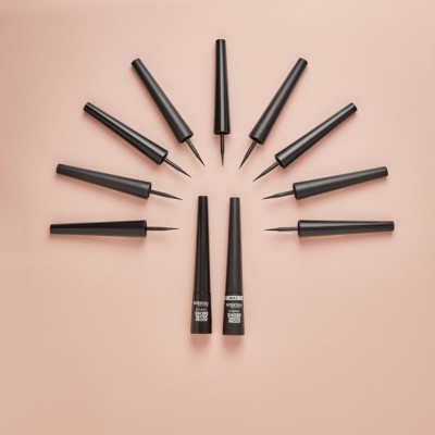 1 - Deborah Milano Eyeliner 24ore Waterproof Black Mat 2.9g