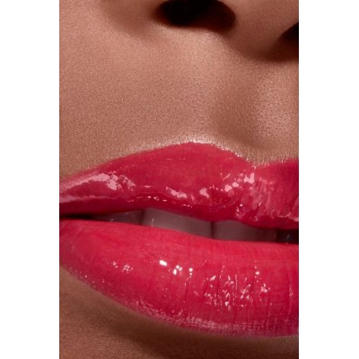 1 - CHANEL Rouge Coco Gloss 738 Amuse-Bouche