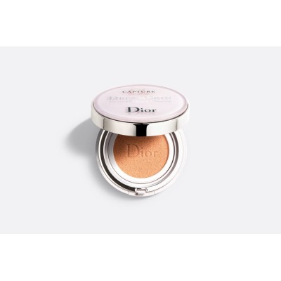 1 - Dior Dreamskin Moist & Perfect Cushion 020 Light beige