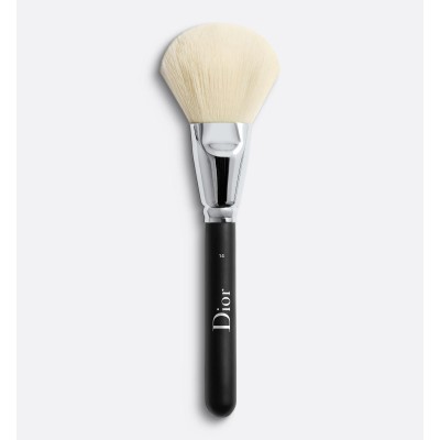 1 - Dior Backstage Powder Brush N°14