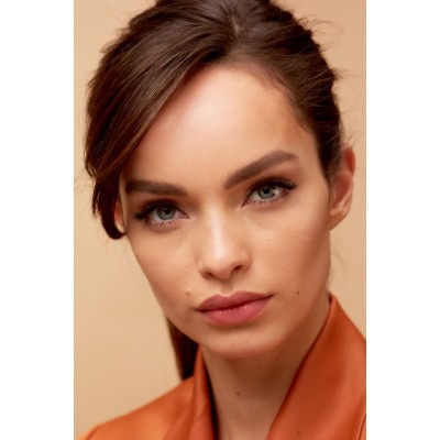1 - L’Oréal Paris Unbelievabrow, 104 Chatain