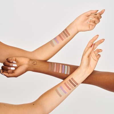 1 - Rimmel Wonder'Cloud Liquid Eyeshadow 005 Chilled Peach