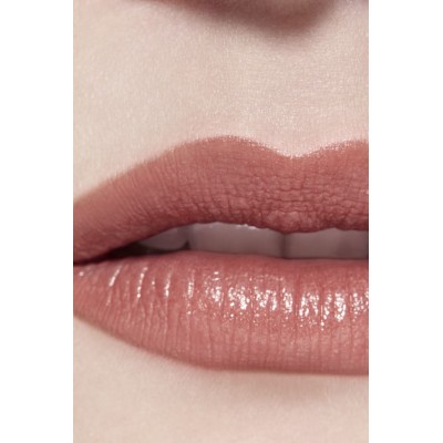1 - CHANEL Rouge Allure 196 À Demi-Mot