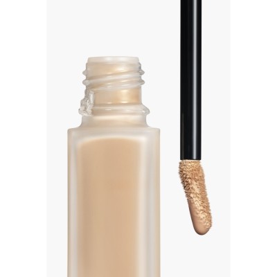 2 - CHANEL Ultra Le Teint Le Correcteur B30 8.5 g