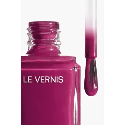 2 - CHANEL Le Vernis 387 Performer 13 ml
