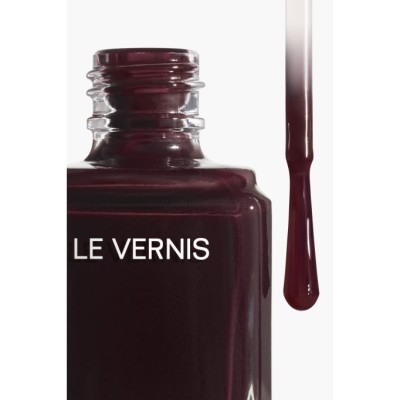 2 - CHANEL Le Vernis nail polish 13 ml Bordeaux Gloss