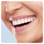 1 - Oral-B Vitality 100 TriZone Adulto Spazzolino rotante-oscillante Bianco