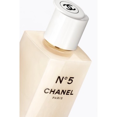 1 - CHANEL N°5 Shower Gel 200 ml