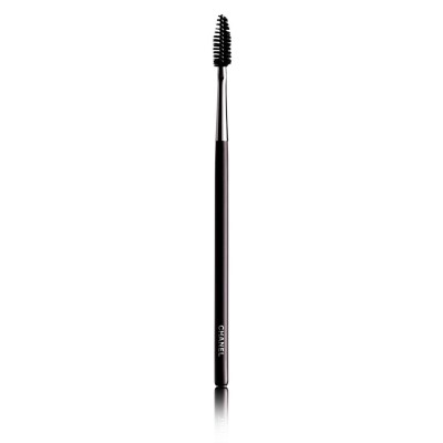 1 - CHANEL Quick Shadow Brush N°11