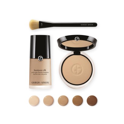 1 - Giorgio Armani Cosmetics Luminous Silk Fondotinta 4 30ml