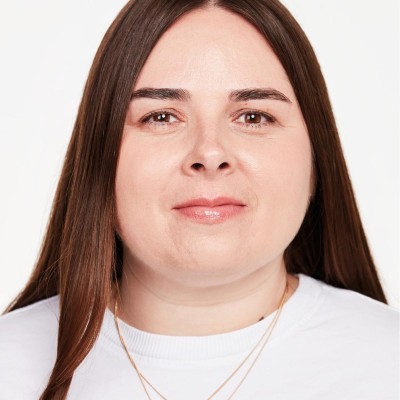 1 - Rimmel Fondotinta Lasting Finish 35H con Acido Ialuronico 103 - True Ivory 30 ml