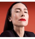 4 - Yves Saint Laurent Rouge Pur Couture The Bold 02 Wilful Red 2.8g