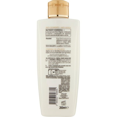 1 - L’Oréal Paris Age Perfect Cleansing milk Women