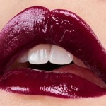 3 - Yves Saint Laurent Rouge Pur Couture The Bold 09 Undeniable 2.8g