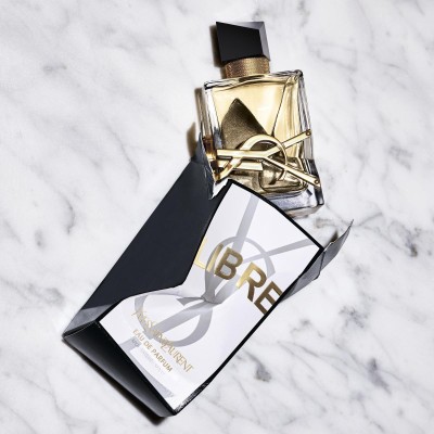 1 - Yves Saint Laurent Coffret XMAS 2019 Libre Eau de Parfum 50ml + Mini Rouge Pur Couture N°1 Le Rouge