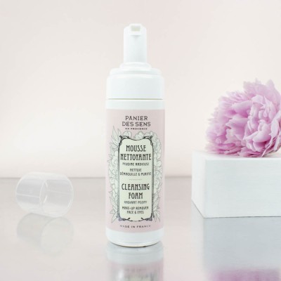 1 - Panier des Sens Cleansing Foam Radiant Peony 150ml