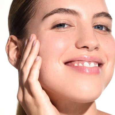 1 - Veralab Invisible Daily Protection SPF 50 Sunscreen cream Face Adults