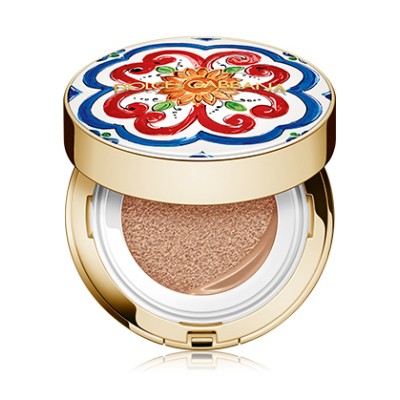 1 - Dolce&Gabbana Solar Glow Healthy Glow Cushion Foundation 310 Caramel