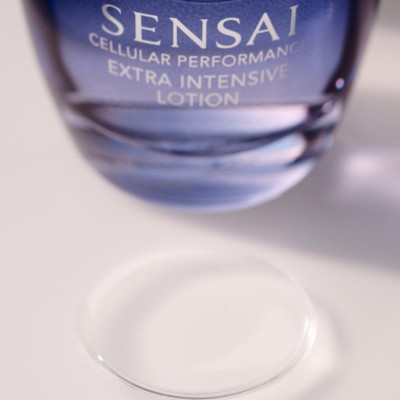 2 - Sensai Cellular Performance Extra Intensive Lotion Face lotion 125 ml Women