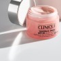 3 - Clinique Moisture Surge SPF 25 Sheer Hydrator 50ml
