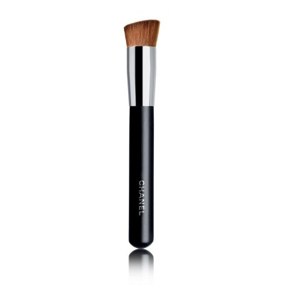 1 - CHANEL 2-in-1 Foundation Brush Fluid And Powder
