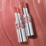 9 - Yves Saint Laurent Loveshine N° 215 Plum Levitation 3.2g