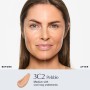 3 - Estée Lauder Double Wear Stay-in-Place Longwear Matte Foundation 30 ml 3C2 PEBBLE
