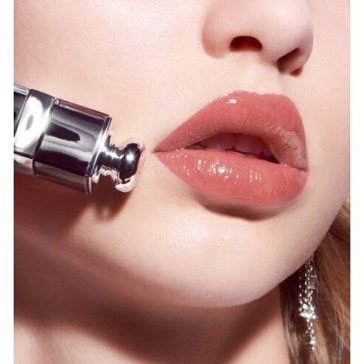 2 - Dior Addict Lacquer Plump 426 Lovely-D
