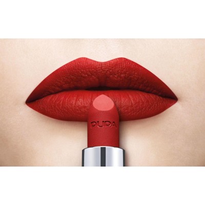 2 - PUPA Milano I'm Matt Irresistible Burgundy 073 3.5 g