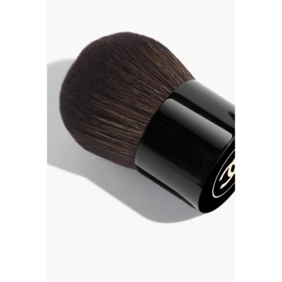 2 - CHANEL Les Beiges