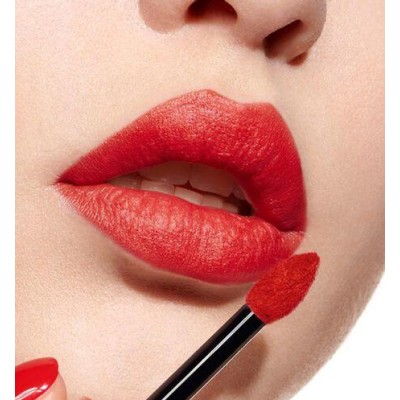 2 - Dior Rouge Ultra Care Liquid 749 D-Light