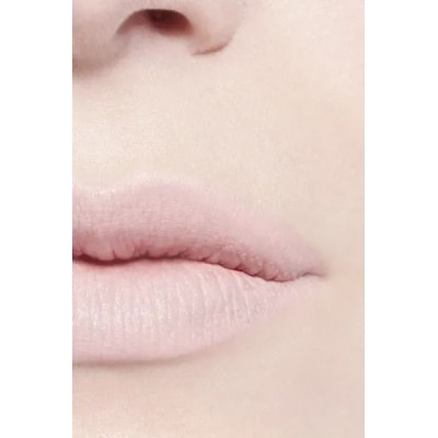 1 - CHANEL Le Crayon Lèvres 152 - Clear 1.2 g