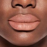 5 - Shiseido Colorgel Lipbalm Bamboo 111