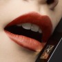4 - Yves Saint Laurent Rouge Pur Couture The Slim Velvet Radical 305 Orange Surge