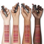 8 - Yves Saint Laurent Rouge Pur Couture The Slim Velvet Radical 305 Orange Surge
