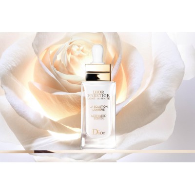 2 - Dior Prestige Light-in-White La Solution Lumière Activated Serum 30ml