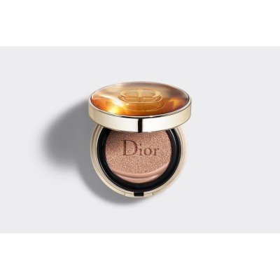 1 - Dior Prestige 020 Beige Chiaro