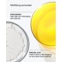 6 - Clinique UV Solutions Mattifying Sunscreen SPF 50 Crema per la protezione solare Viso Adulti
