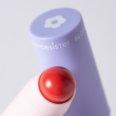 2 - Blondesister 2-in-1 Lip and Cheek Stick blush 3.5 g 03 Fire Red Cream