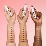 2 - Revlon Glimmer Tinted Moisturizer Stick 8,9 g Crema 160