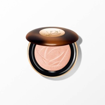 1 - Lancôme C.E. Skin Transforming Highlighter Light Glow