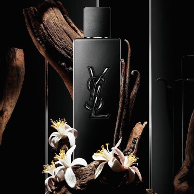 2 - Yves Saint Laurent MYSLF Le Parfum 100ml