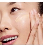 4 - Clinique Even Better Clinical Vitamin Makeup SPF 50 Light Medium Cool 5 30ml